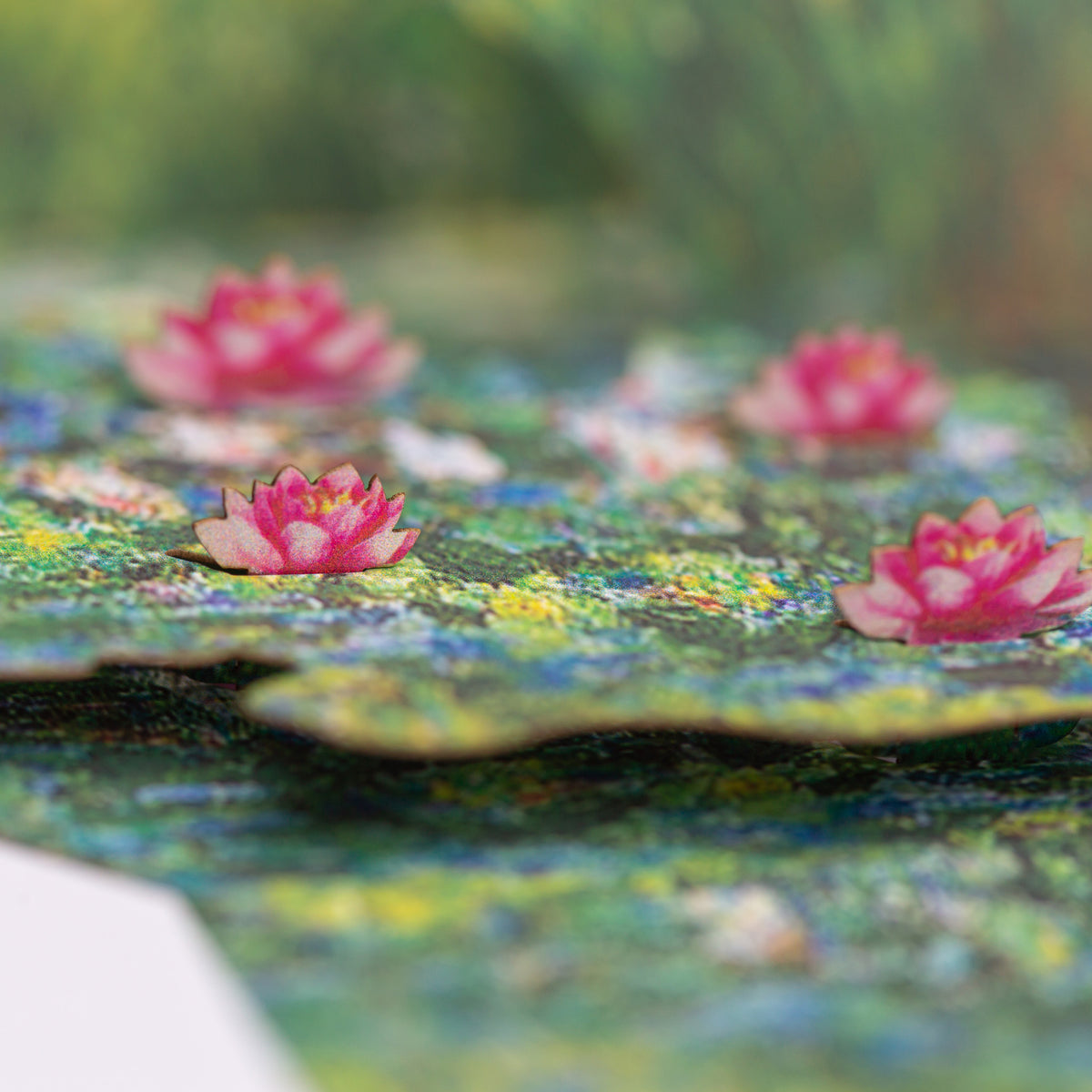 Monet&#39;s Waterlilies Pop-Up Card