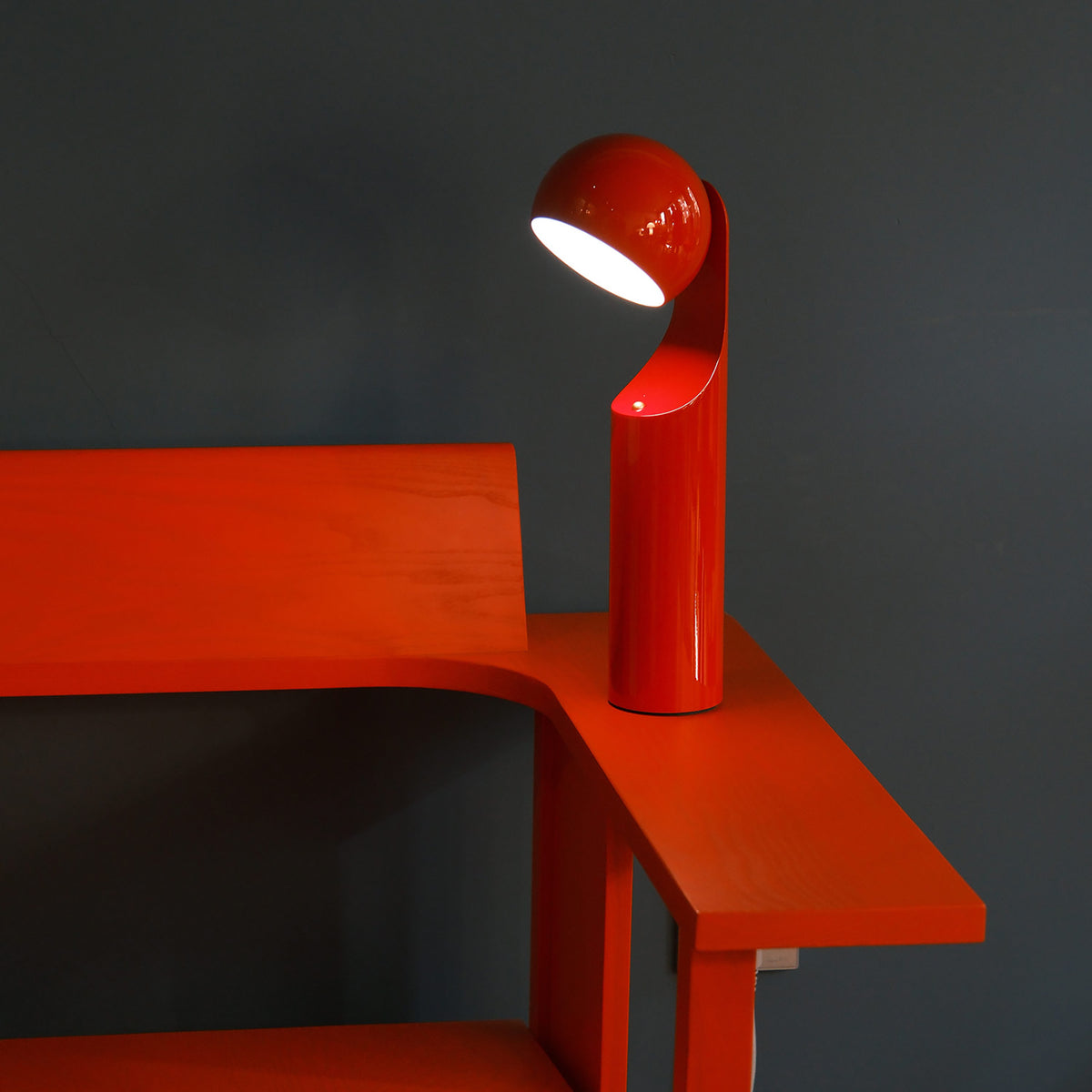 Mono Portable Lamp - Red