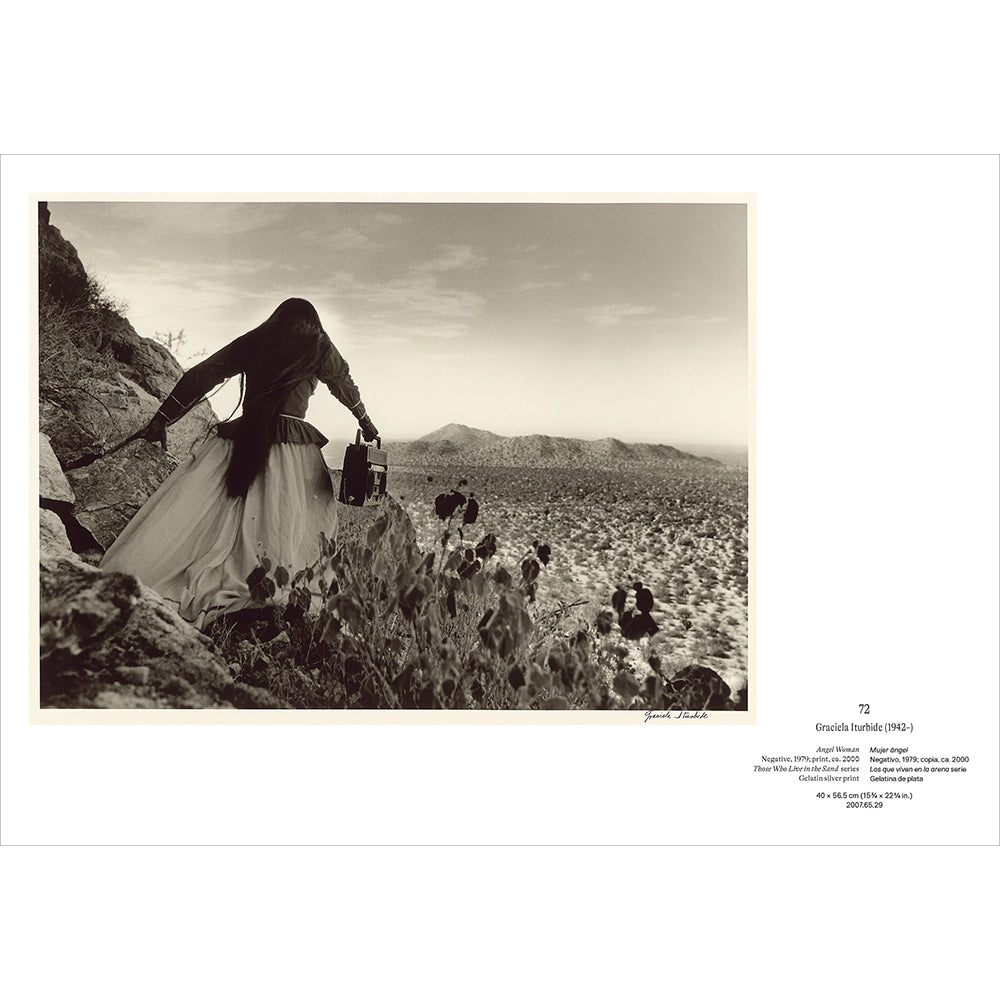 Instante/revelación: Moments in Mexican Photography