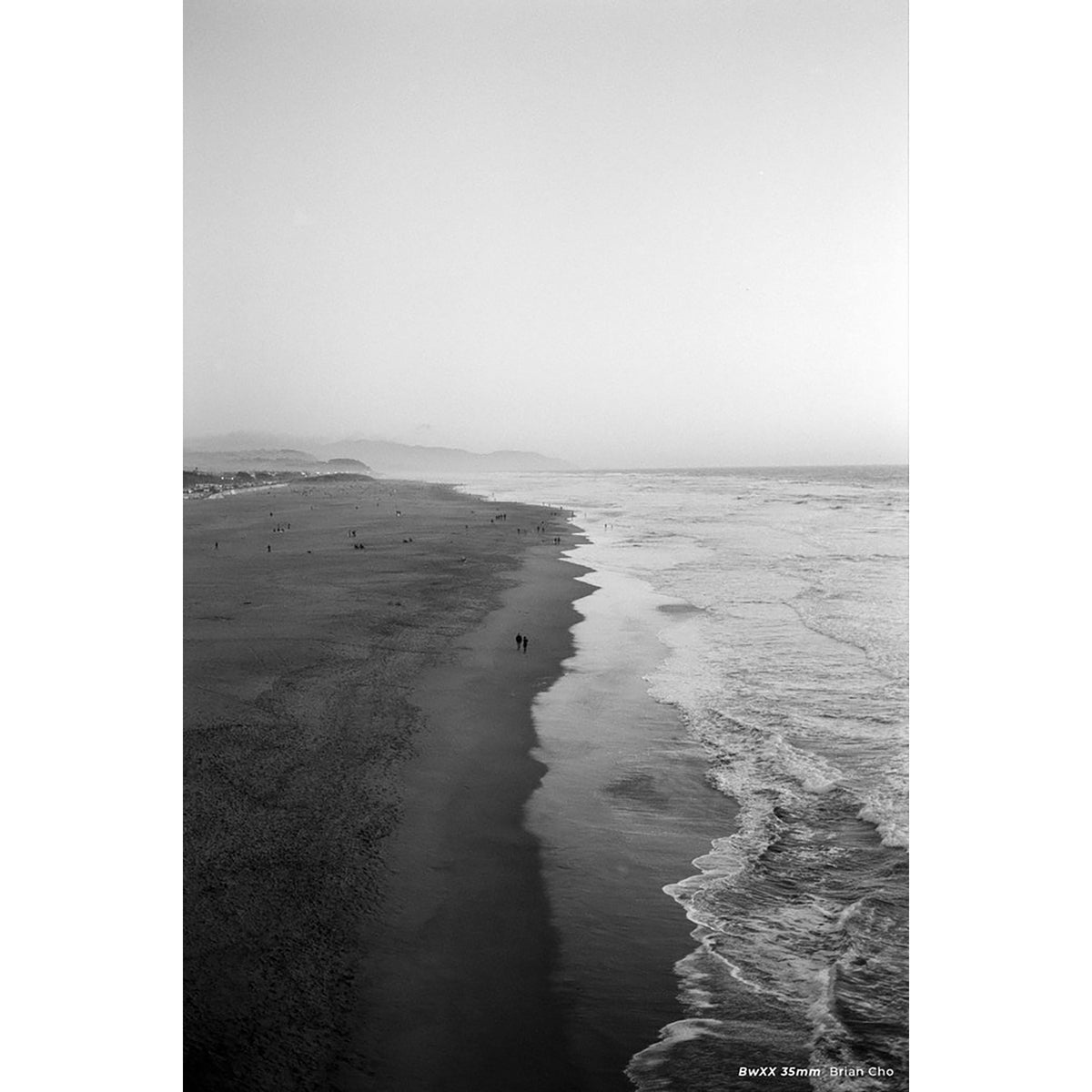 CineStill BWXX Black & White Negative Film - 35mm (36 EXP)