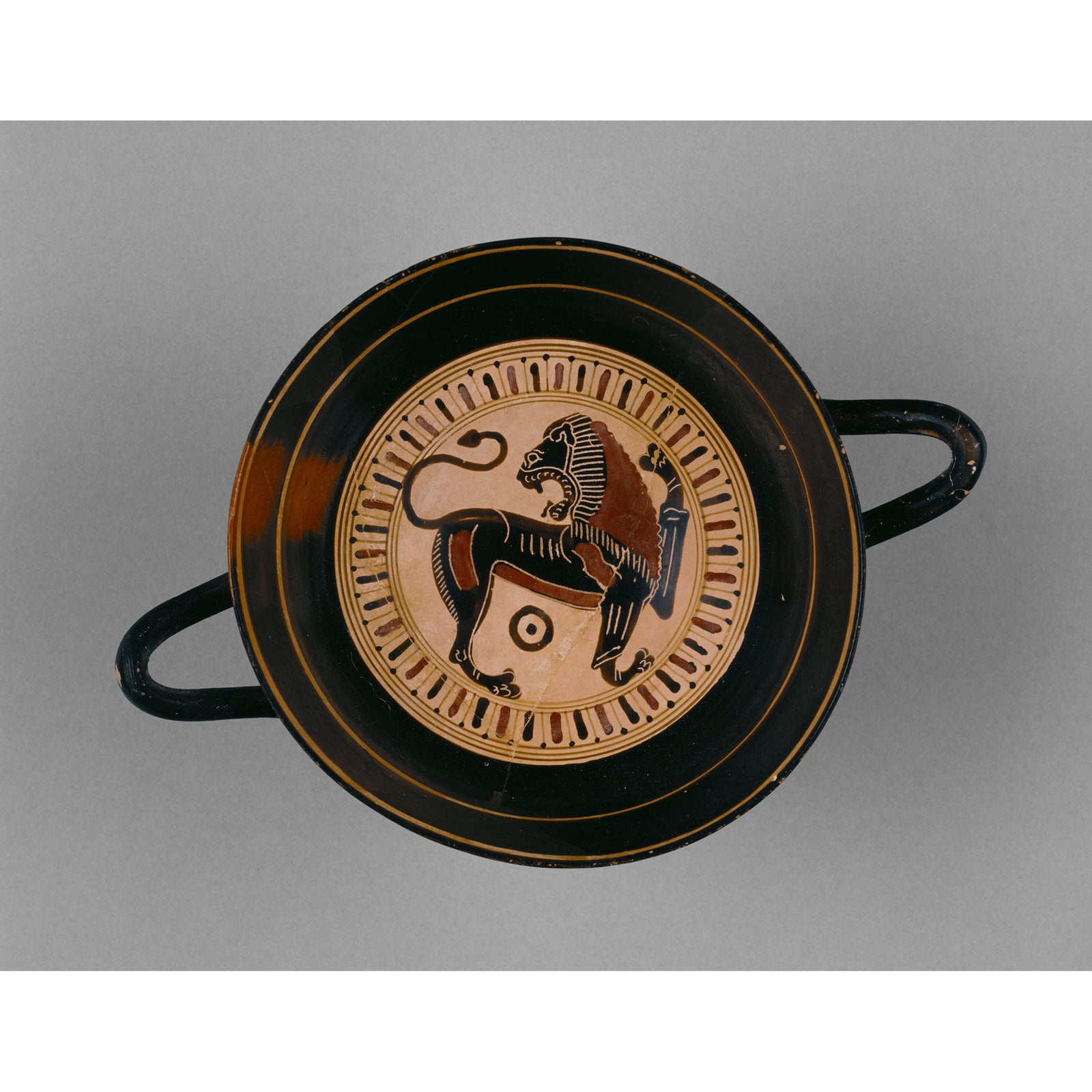 Lion Kylix Vessel Magnet