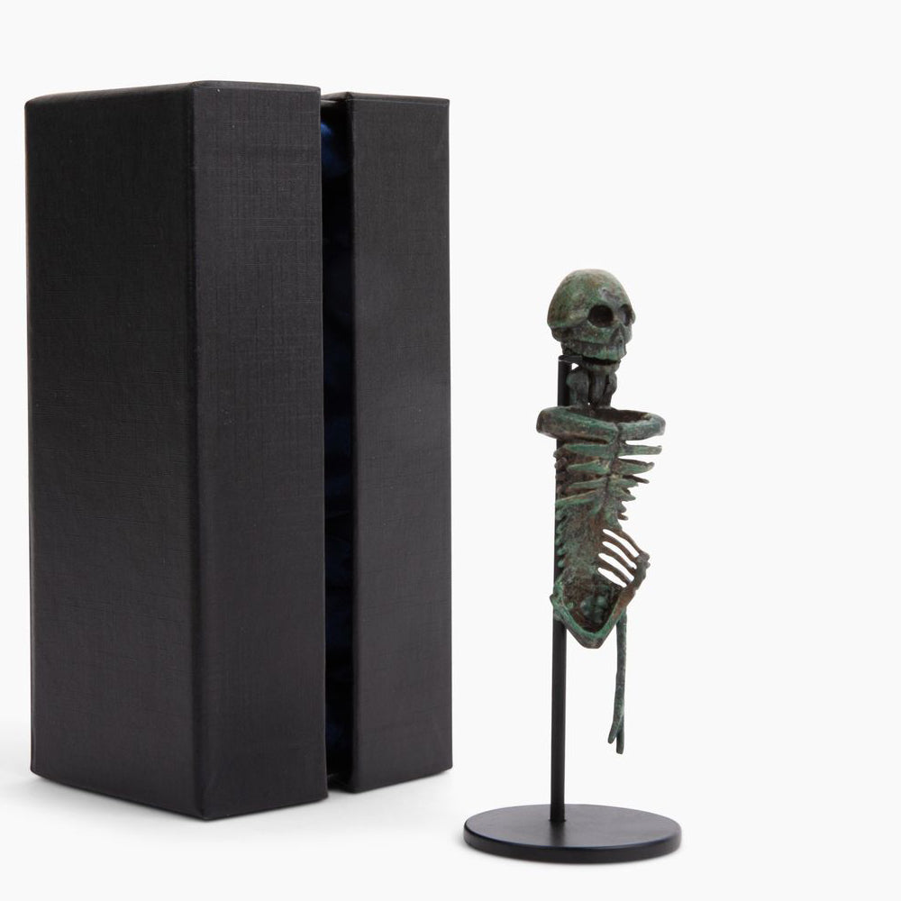 PEUTIER 8pcs Mini Skeleton Figurines, 6 Inch Halloween Skeleton