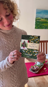 Video of merry mini tree pop up card 