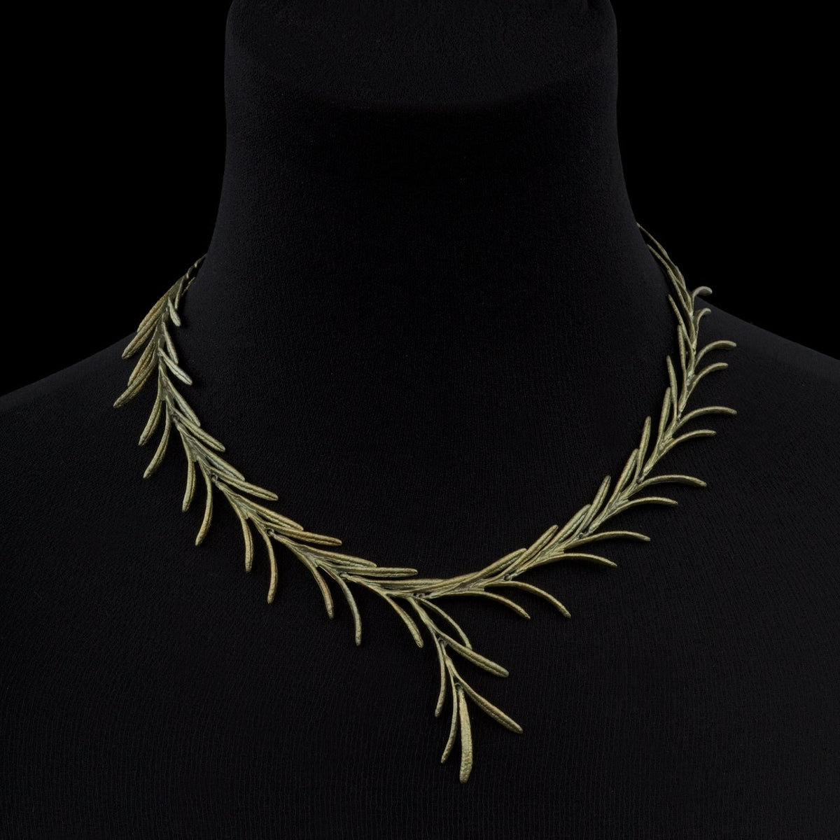 Rosemary Contour Link Necklace